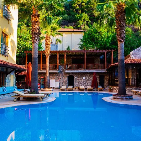 Apart Otel Dores 4*